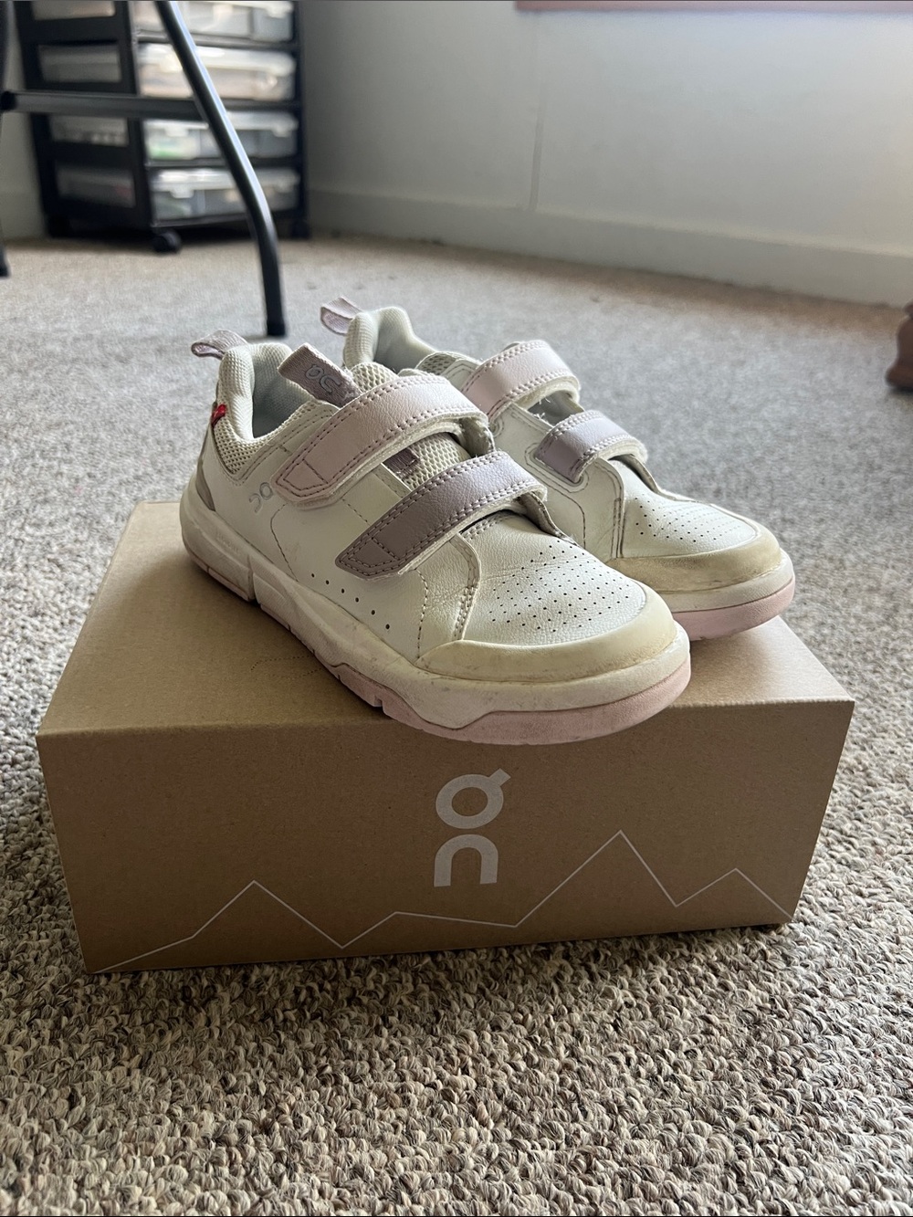 On Running Kids White and Taupe Velcro Sneakers